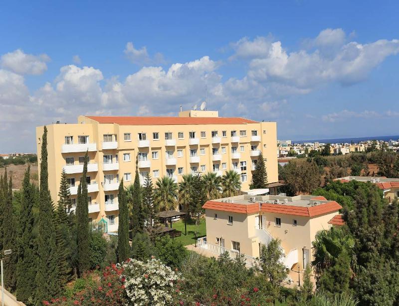 Jacaranda Hotel Apartments Protaras Exterior foto