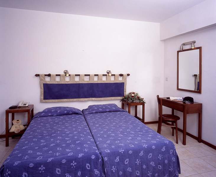 Jacaranda Hotel Apartments Protaras Exterior foto