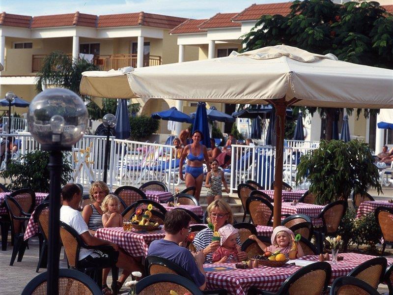 Jacaranda Hotel Apartments Protaras Exterior foto