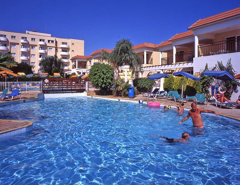 Jacaranda Hotel Apartments Protaras Exterior foto