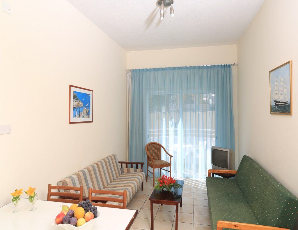 Jacaranda Hotel Apartments Protaras Exterior foto